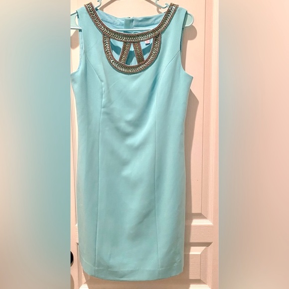 Lilly Pulitzer Sleeveless Mary Lane Beaded Sheath Dress w Metallic Detailing - Picture 2 of 8